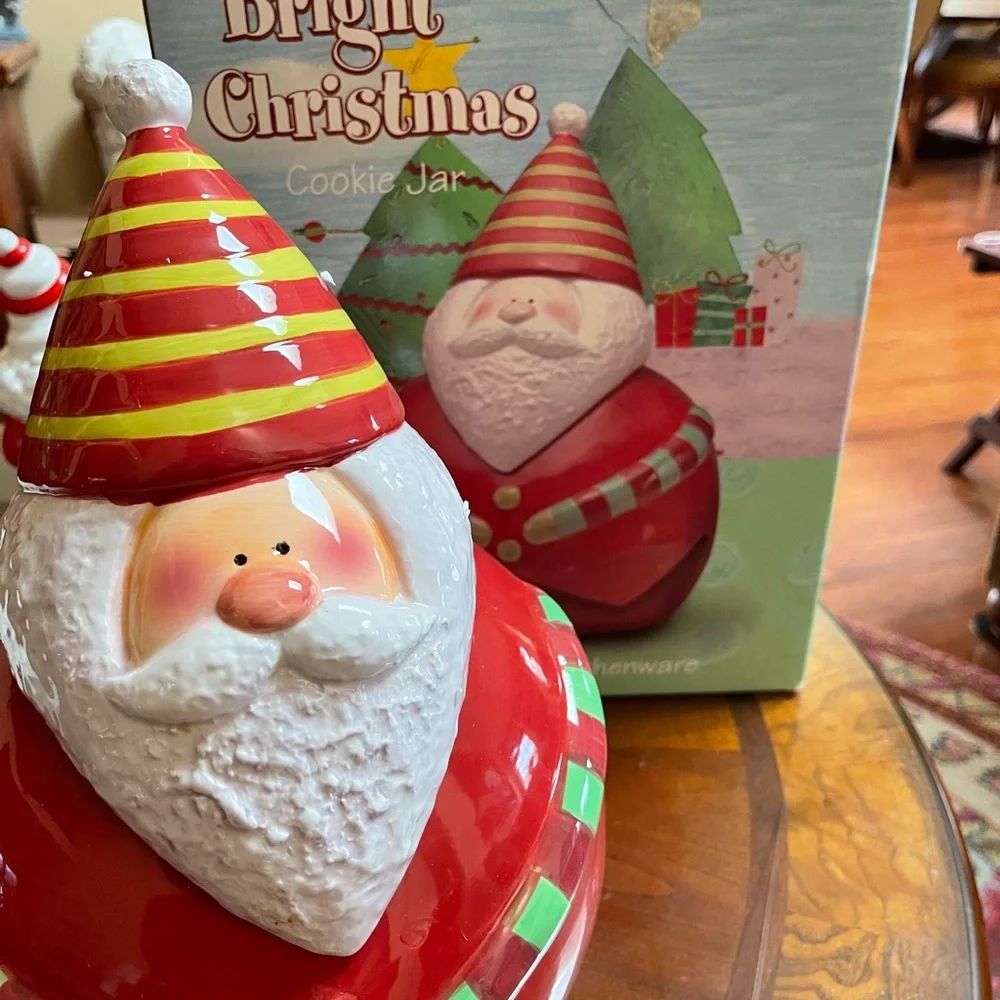SAKURA CHRISTMAS BRIGHT SANTA HANDPAINTED EARTHENWARE 12